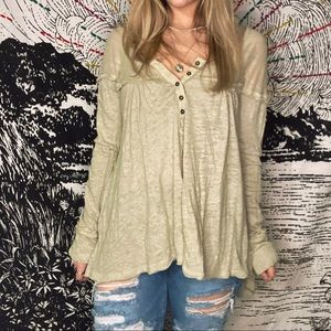 FREE PEOPLE/WE THE FREE pale green tunic top